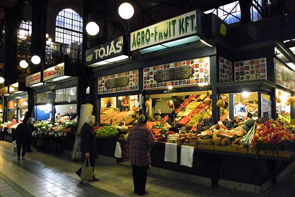 In der Markthalle