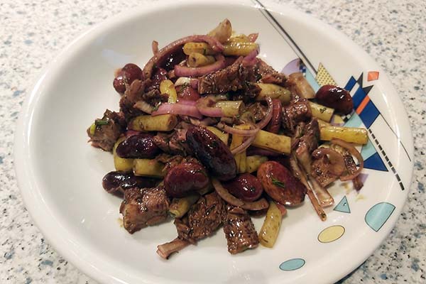 Eine steirische Delikatesse: Käferbohnensalat