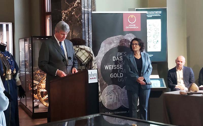 Bei der Präsentation der 20 Euro Münze im Naturhistorischen Museum Wien
