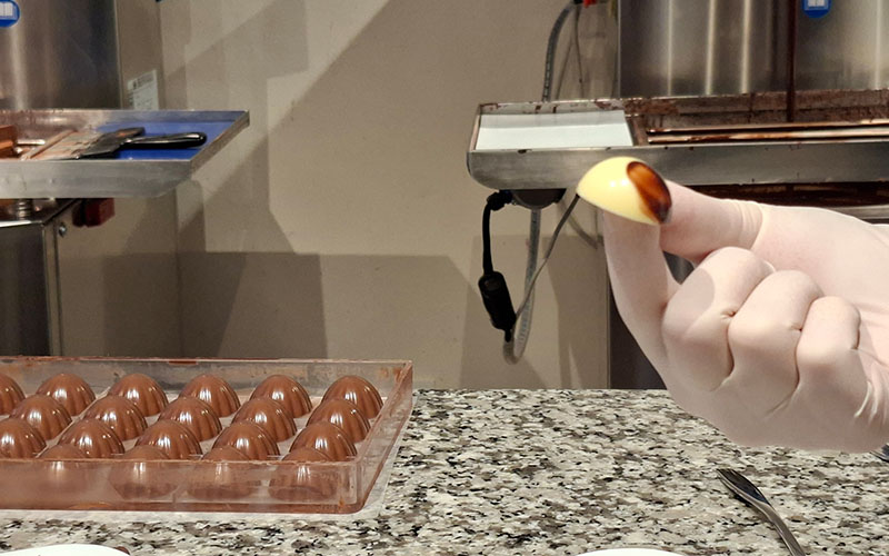 Schrecklich dünn - die "Pralinenschale"