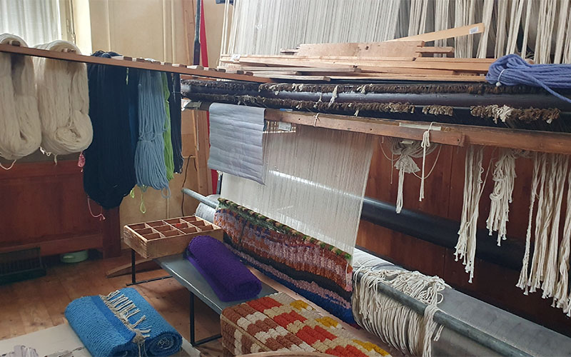 Zum Teil sind hier riesige Maschinen zu sehen