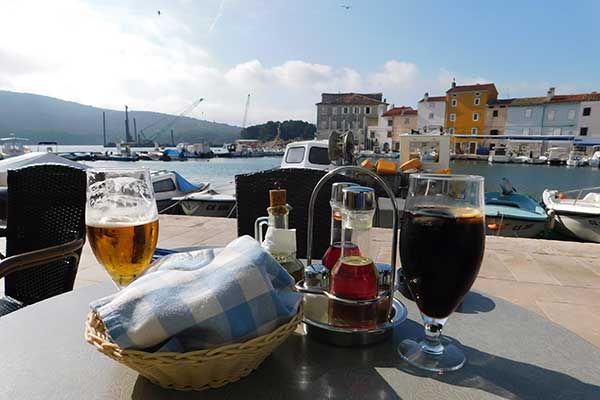 Restaurant mit Ausblick: Das Nono Frane in Cres