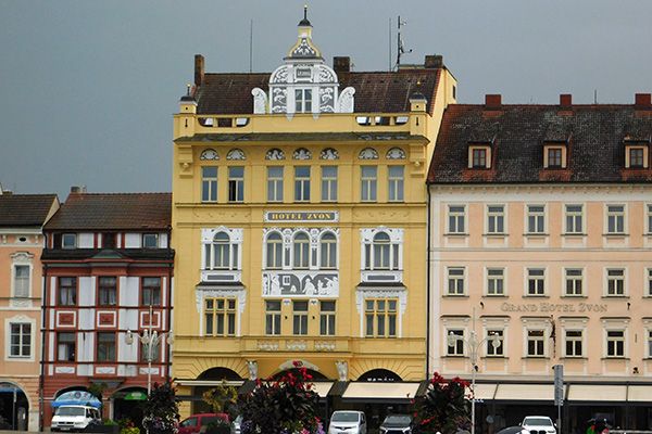 Ein wunderbarer Ort um Budweis zu erkunden - Hotel Zvon