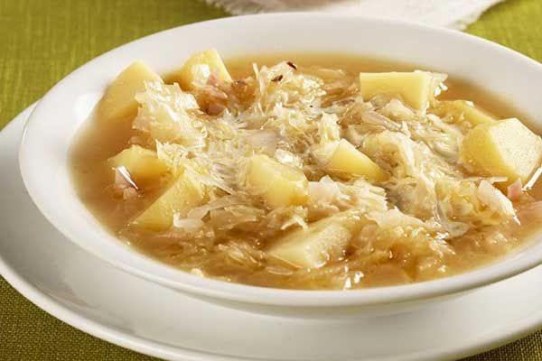 Sauerkrautsuppe - Couracka (Foto © Czech Specials) 