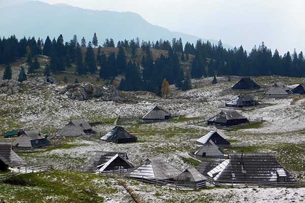 Velika Planina in der Steiner Alpen