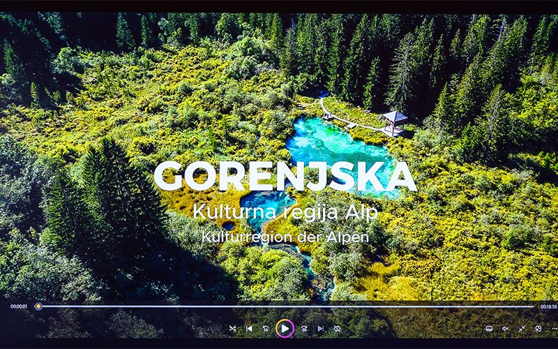 Foto © Marko Kovič