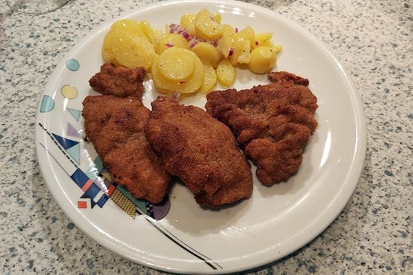 Wiener Schnitzel oder Schnitzel nach Wiener Art